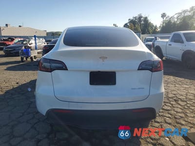 Zdjęcie 6 z 12 samochodu: 2022 TESLA MODEL Y VIN:7SAYGDEE9NF427747 - miniatura