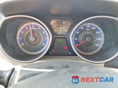 Zdjęcie 9 z 12 samochodu: 2016 HYUNDAI ELANTRA VALUE EDITION VIN:KMHDH4AE6GU603478 - miniatura