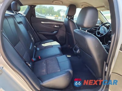 Zdjęcie 10 z 12 samochodu: 2018 CHEVROLET IMPALA LT VIN:2G1105S33J9151150 - miniatura