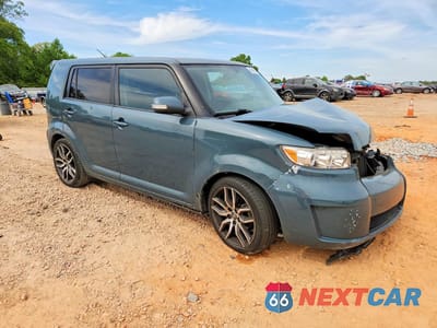 Czwarte zdjęcie samochodu z boku: 2009 TOYOTA SCION XB VIN:JTLKE50E591075954 - miniatura