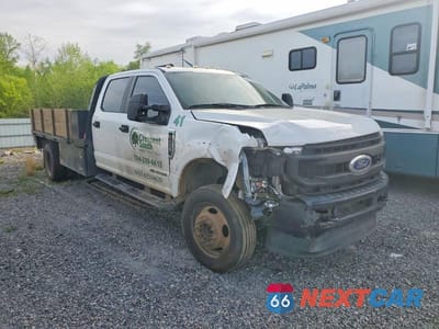 2021 FORD F450 SUPER DUTY FLATBED TRUCK 1FD0W4HT9MED04078 - główne zdjęcie licytacji z USA - miniatura