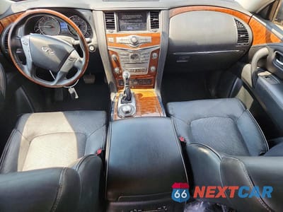 Zdjęcie 8 z 11 samochodu: 2019 INFINITI QX80 LUXE VIN:JN8AZ2NE6K9233703 - miniatura