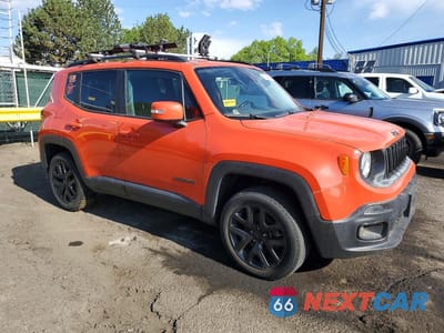 Czwarte zdjęcie samochodu z boku: 2017 JEEP RENEGADE LATITUDE VIN:ZACCJBBH6HPG27848 - miniatura