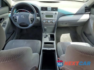 Zdjęcie 8 z 11 samochodu: 2011 TOYOTA CAMRY LE VIN:4T4BF3EK1BR211742 - miniatura