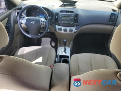 Zdjęcie 8 z 13 samochodu: 2009 HYUNDAI ELANTRA GLS VIN:KMHDU46D39U750050 - miniatura