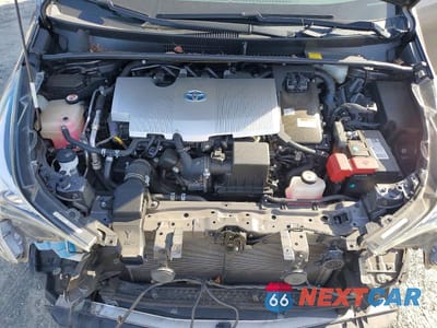 Zdjęcie 12 z 13 samochodu: 2017 TOYOTA PRIUS TWO VIN:JTDKBRFU3H3578802 - miniatura