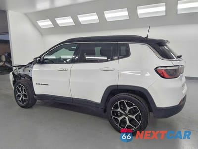 Drugie zdjęcie samochodu z przodu: 2025 JEEP COMPASS LIMITED VIN:3C4NJDCN7ST525578 - miniatura