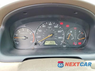 Zdjęcie 9 z 12 samochodu: 2002 HONDA ACCORD EX VIN:JHMCG66822C001434 - miniatura