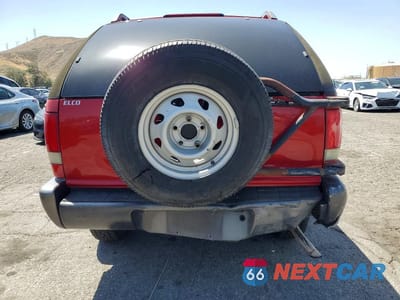 Zdjęcie 6 z 13 samochodu: 1995 CHEVROLET BLAZER VIN:1GNCT18W0S2173485 - miniatura