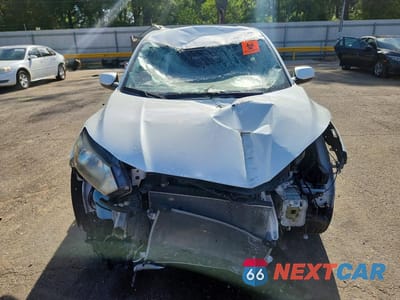 Piąte zdjęcie samochodu w środku: 2016 HONDA HR-V LX VIN:3CZRU5H35GM739969 - miniatura