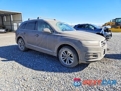 Czwarte zdjęcie samochodu z boku: 2018 AUDI Q7 PREMIUM PLUS VIN:WA1LAAF79JD046323 - miniatura