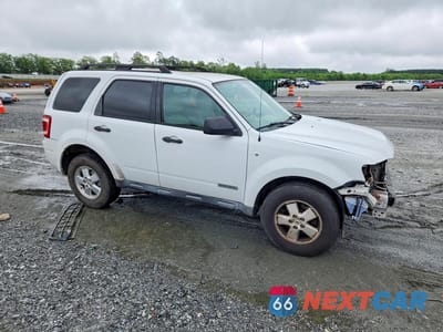 Czwarte zdjęcie samochodu z boku: 2008 FORD ESCAPE XLT VIN:1FMCU03108KD74335 - miniatura