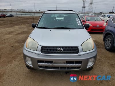 Piąte zdjęcie samochodu w środku: 2002 TOYOTA RAV4 BASE VIN:JTEGH20V820077762 - miniatura