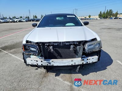 Piąte zdjęcie samochodu w środku: 2013 CHRYSLER 300 S VIN:2C3CCABG9DH699431 - miniatura