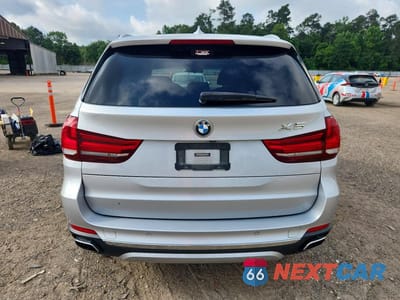 Zdjęcie 6 z 13 samochodu: 2018 BMW X5 SDRIVE35I VIN:5UXKR2C58J0X10362 - miniatura