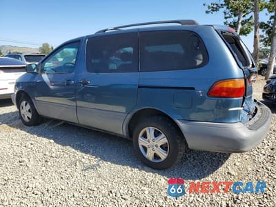 Drugie zdjęcie samochodu z przodu: 2000 TOYOTA SIENNA LE VIN:4T3ZF13C1YU316399 - miniatura