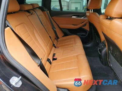 Zdjęcie 10 z 12 samochodu: 2018 BMW X3 XDRIVEM40I VIN:5UXTS3C58J0Z00421 - miniatura