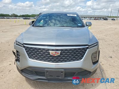 Piąte zdjęcie samochodu w środku: 2024 CADILLAC XT4 LUXURY VIN:1GYAZAR48RF182380 - miniatura