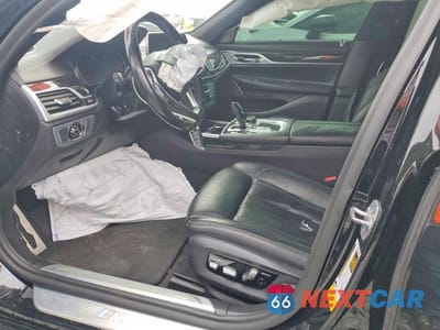 Zdjęcie 7 z 12 samochodu: 2019 BMW 740 I VIN:WBA7E2C55KB454770 - miniatura