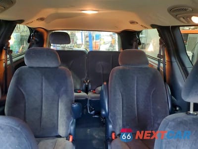 Zdjęcie 10 z 13 samochodu: 2001 CHRYSLER TOWN & COUNTRY LXI VIN:2C8GP54L81R203171 - miniatura