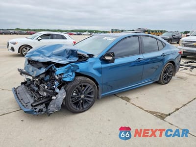 2025 TOYOTA CAMRY SE 4T1DAACK1SU630411 - główne zdjęcie licytacji z USA - miniatura