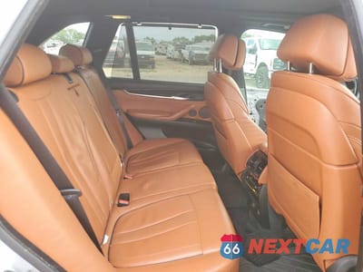 Zdjęcie 10 z 13 samochodu: 2017 BMW X5 SDRIVE35I VIN:5UXKR2C35H0X03443 - miniatura