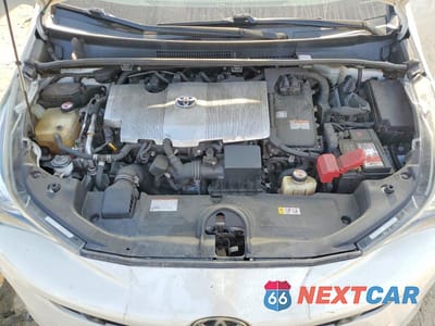 Zdjęcie 11 z 12 samochodu: 2018 TOYOTA PRIUS THREE VIN:JTDKARFU2J3067185 - miniatura