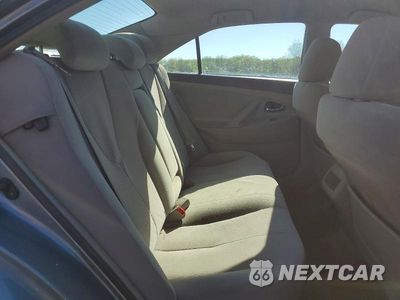 Zdjęcie 10 z 12 samochodu: 2010 TOYOTA CAMRY LE VIN:4T4BF3EK3AR005711 - miniatura