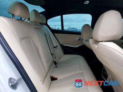Zdjęcie 10 z 12 samochodu: 2022 BMW 330E VIN:3MW5P7J02N8C52903 - miniatura