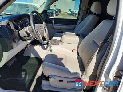 Zdjęcie 7 z 13 samochodu: 2007 CHEVROLET SILVERADO C1500 CREW CAB VIN:2GCEC13J271594418 - miniatura