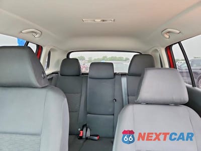 Zdjęcie 10 z 13 samochodu: 2015 VOLKSWAGEN TIGUAN S VIN:WVGAV7AX1FW001718 - miniatura