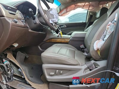 Zdjęcie 7 z 13 samochodu: 2017 GMC YUKON DENALI VIN:1GKS1CKJ7HR292934 - miniatura