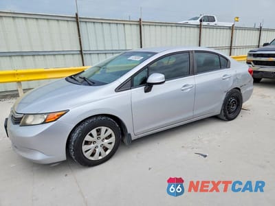 2012 HONDA CIVIC LX 2HGFB2F53CH592269 - główne zdjęcie licytacji z USA - miniatura
