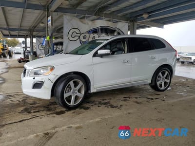 2012 VOLVO XC60 T6 YV4902DZ2C2334290 - główne zdjęcie licytacji z USA - miniatura