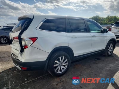 Trzecie zdjęcie samochodu z tyłu: 2021 HONDA PILOT EXL VIN:5FNYF5H53MB022368 - miniatura