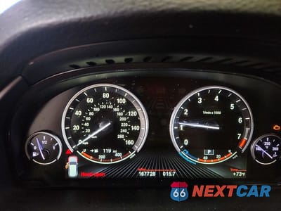 Zdjęcie 9 z 13 samochodu: 2015 BMW X5 XDRIVE35I VIN:5UXKR0C56F0K69908 - miniatura