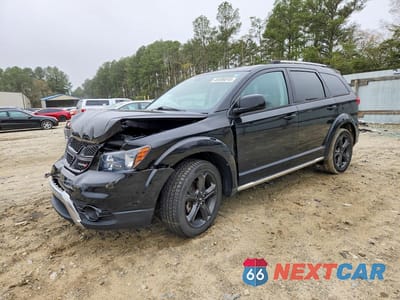2018 DODGE JOURNEY CROSSROAD 3C4PDCGB9JT305660 - główne zdjęcie licytacji z USA - miniatura