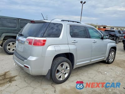 Trzecie zdjęcie samochodu z tyłu: 2015 GMC TERRAIN DENALI VIN:2GKFLZEK1F6164667 - miniatura