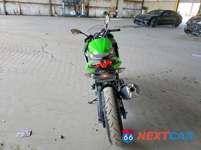 Czwarte zdjęcie samochodu z boku: 2025 KAWASAKI EX500 H VIN:ML5EXGH13SDA50987 - miniatura