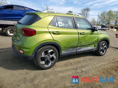 Trzecie zdjęcie samochodu z tyłu: 2021 HYUNDAI VENUE SEL VIN:KMHRC8A38MU082401 - miniatura