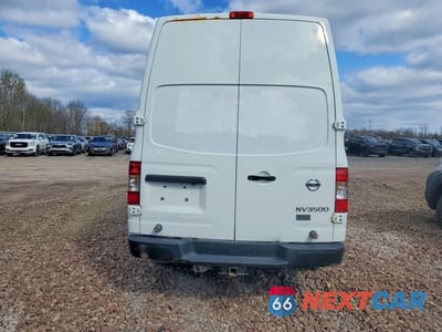 Zdjęcie 6 z 13 samochodu: 2015 NISSAN NV 3500 HD S VIN:1N6AF0LXXFN804861 - miniatura