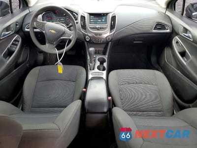 Zdjęcie 8 z 12 samochodu: 2018 CHEVROLET CRUZE LT VIN:1G1BE5SM5J7143471 - miniatura