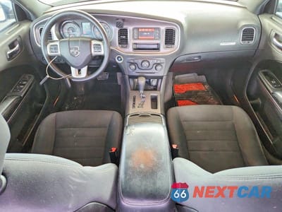 Zdjęcie 8 z 13 samochodu: 2011 DODGE CHARGER SE VIN:2B3CL3CG5BH567349 - miniatura