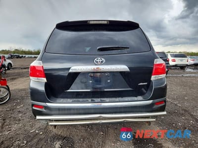 Zdjęcie 6 z 13 samochodu: 2013 TOYOTA HIGHLANDER BASE VIN:5TDBK3EH6DS271246 - miniatura