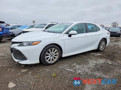 2019 TOYOTA CAMRY 4T1B11HK1KU790966 - główne zdjęcie licytacji z USA - miniatura