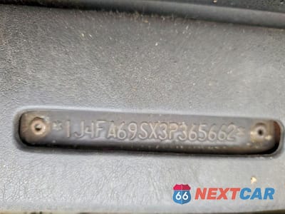 Zdjęcie 13 z 13 samochodu: 2003 JEEP WRANGLER / TJ RUBICON VIN:1J4FA69SX3P365662 - miniatura