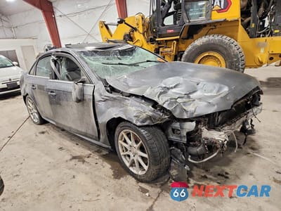 Czwarte zdjęcie samochodu z boku: 2015 AUDI A4 PREMIUM VIN:WAUBFAFL1FN023214 - miniatura
