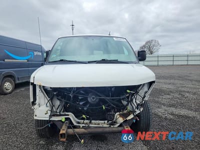 Piąte zdjęcie samochodu w środku: 2015 CHEVROLET EXPRESS G2500 LT VIN:1GAWGRFF2F1106760 - miniatura