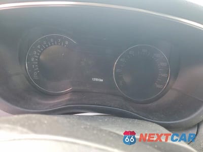 Zdjęcie 9 z 13 samochodu: 2017 LINCOLN MKC SELECT VIN:5LMCJ2D96HUL08138 - miniatura