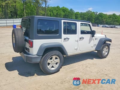 Trzecie zdjęcie samochodu z tyłu: 2017 JEEP WRANGLER UNLIMITED VIN:1C4BJWDG5HL755199 - miniatura